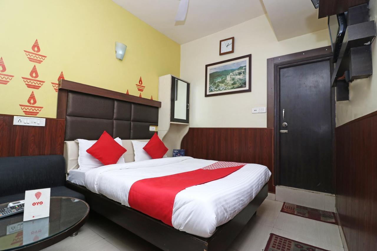 Oyo 2075 Hotel Kota Royal Esterno foto
