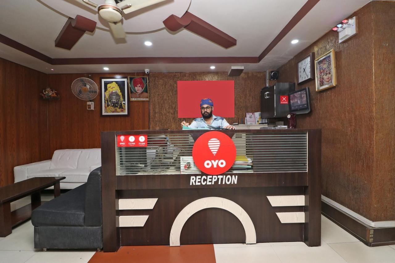 Oyo 2075 Hotel Kota Royal Esterno foto